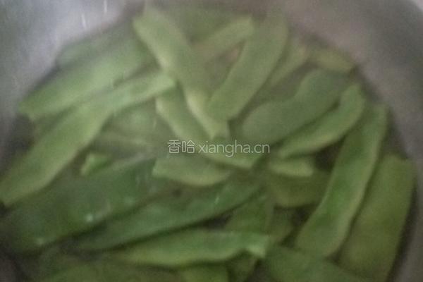 豆角窝瓜炖肉的做法图解3