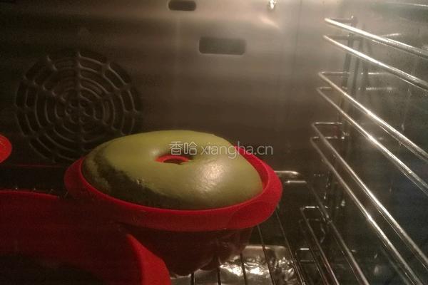 萨瓦林4寸菠菜粉蛋糕的做法图解11