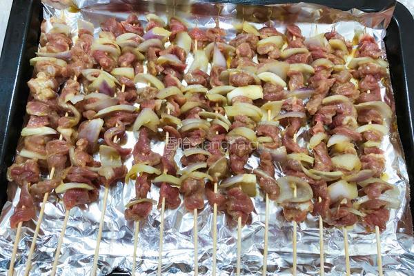 烤羊肉串的做法图解8