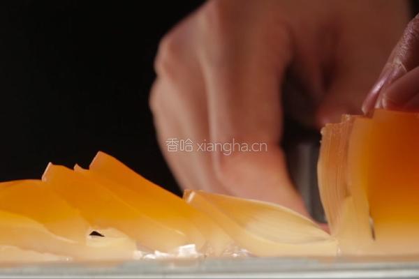 猪皮还能这样做，看起来清亮，吃着也特别美味的做法图解4
