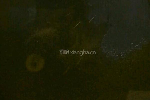 番茄汁大虾的做法图解1