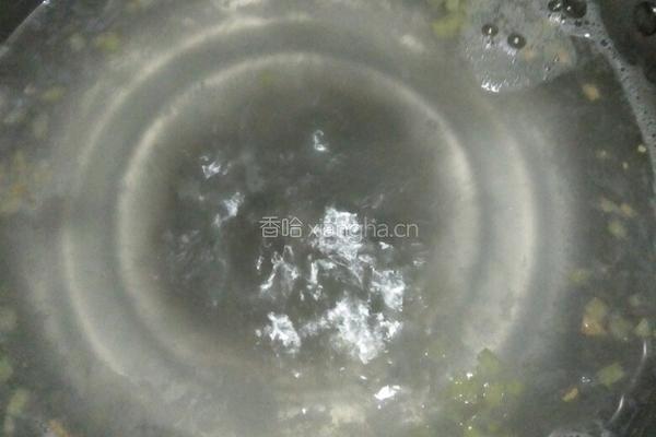 瘦肉豌豆尖汤的做法图解3