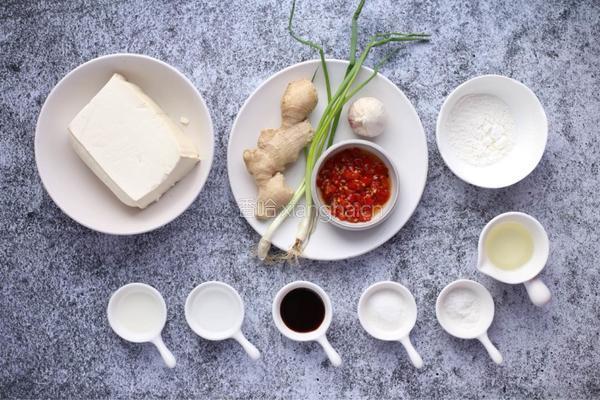 鱼香豆腐的做法图解1