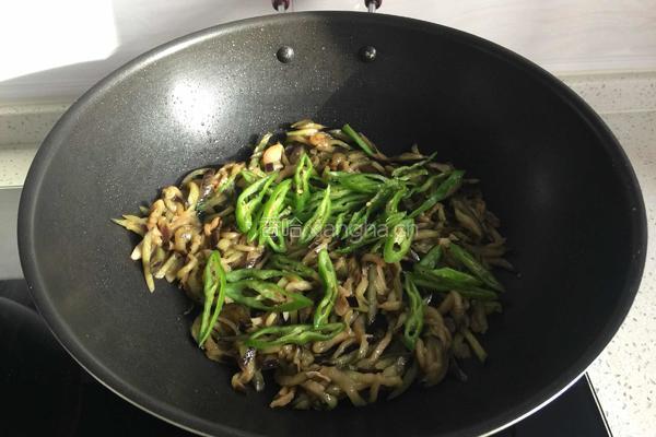 清炒茄丝的做法图解6