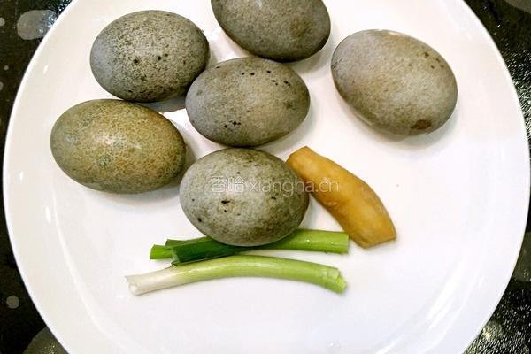 鲁菜大师蒋家常菜的做法图解1