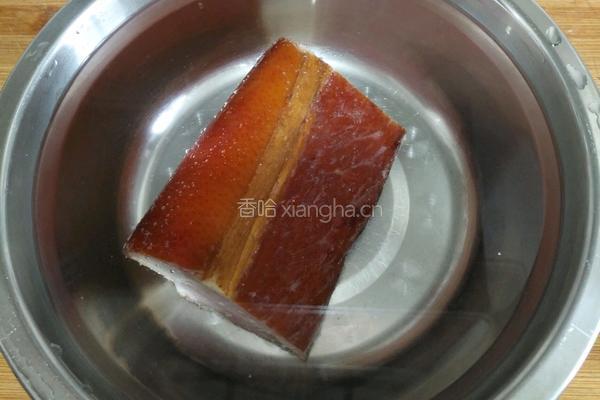 腊肉炒芸豆的做法图解1