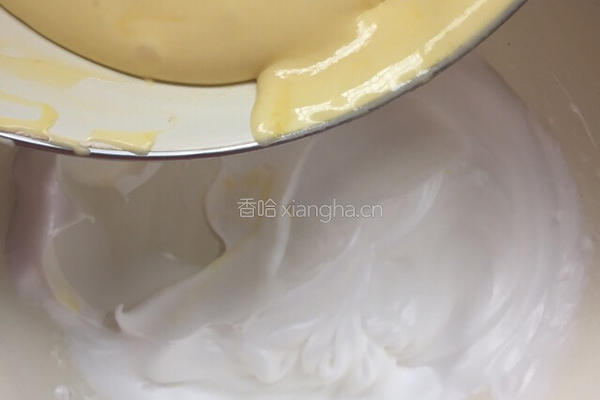 超级松软百搭的戚风蛋糕的做法图解11