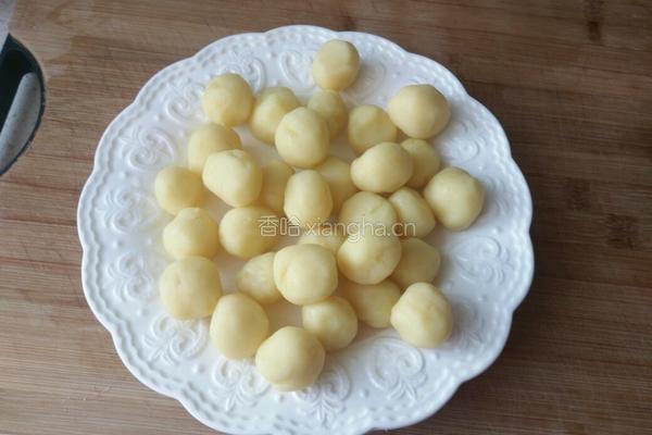 酥炸土豆球的做法图解4