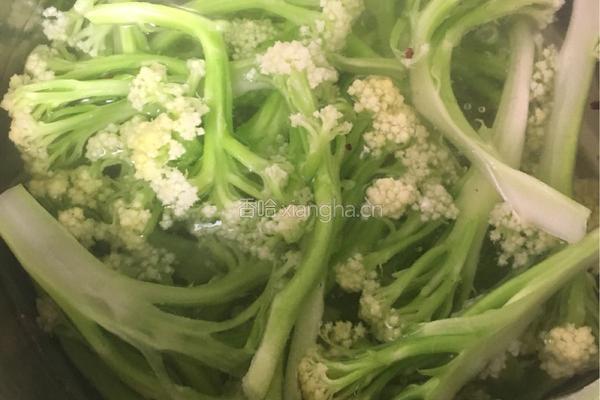 凉拌花菜的做法图解5
