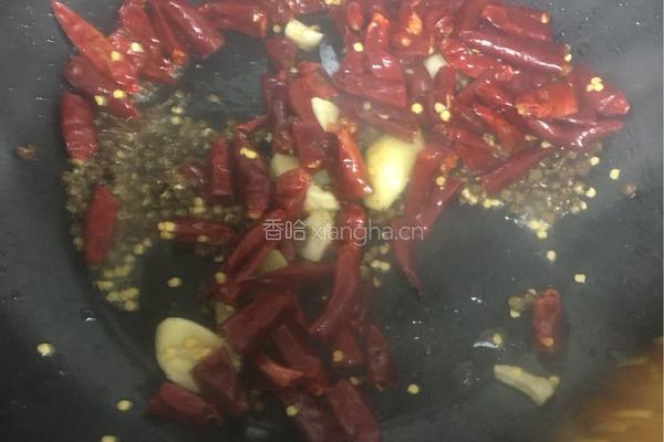 辣子鸡丁的做法图解8