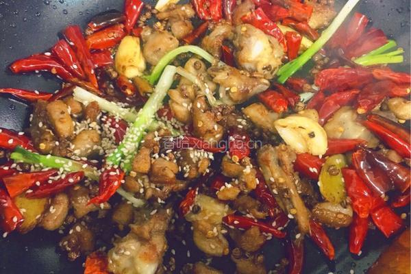 辣子鸡丁的做法图解10