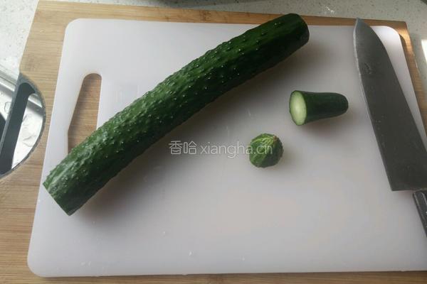 蘸酱黄瓜的做法图解1