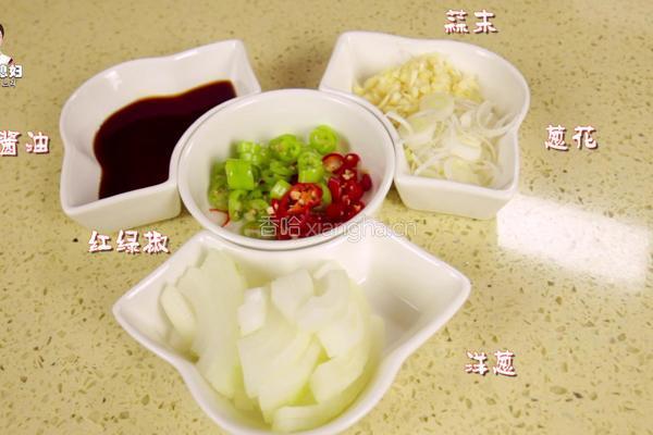 辣白菜面片汤的做法图解1