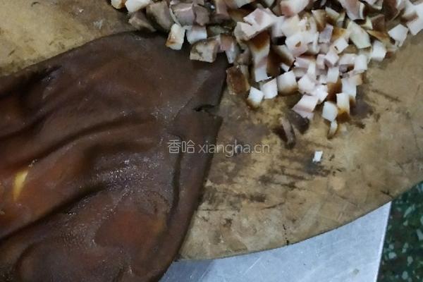 什锦炒饭的做法图解1
