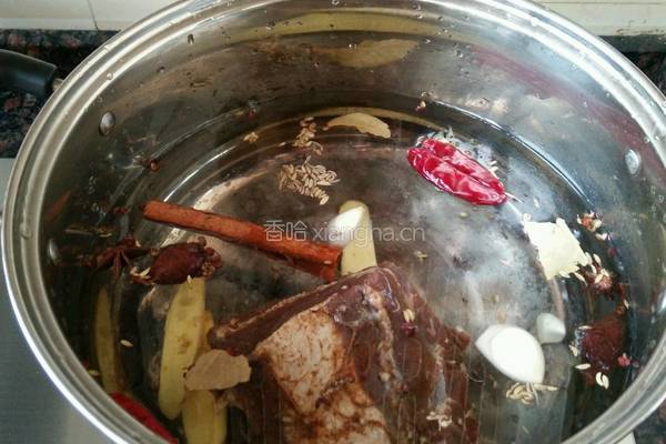 卤牛肉的做法图解8