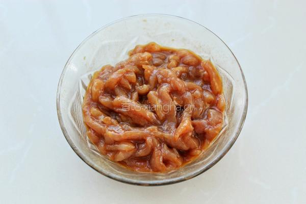 芹菜炒肉丝的做法图解4