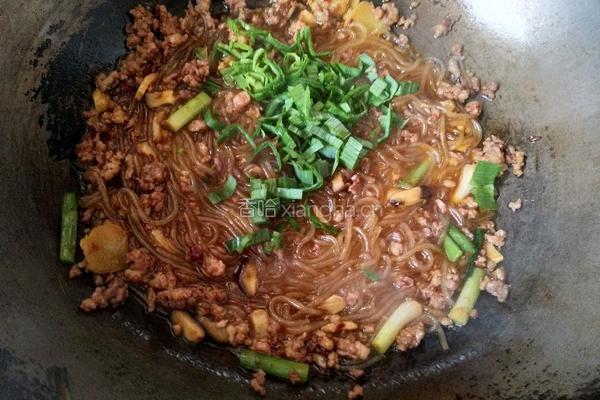 香菇肉沫粉条的做法图解8
