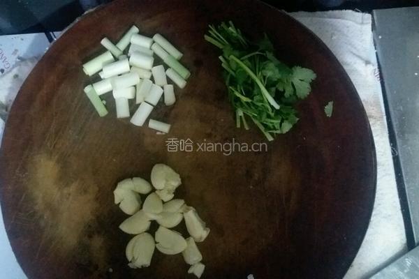 干椒辣子鸡的做法图解2