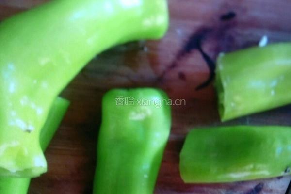 辣椒酿肉的做法图解1