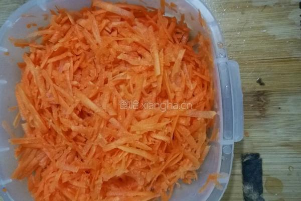 木耳红萝卜猪肉饺子的做法图解3
