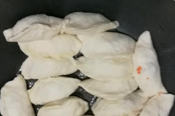 木耳红萝卜猪肉饺子的做法图解7