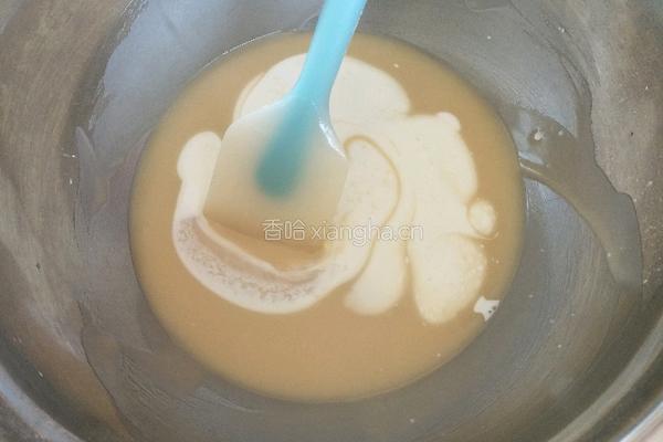 戚风蛋糕的做法图解3