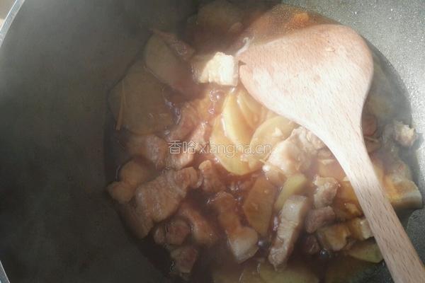 五花肉炖土豆片的做法图解6