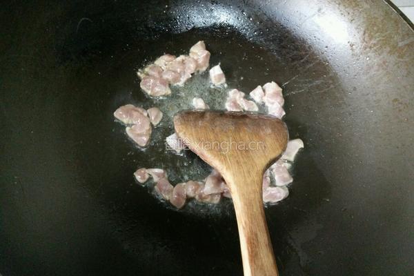 玉米豌豆炒肉的做法图解4