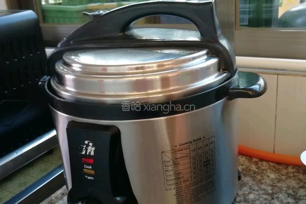 腊肉香菇糯米饭的做法图解10
