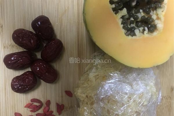 木瓜银耳汤的做法图解2