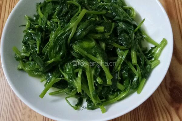 炒豌豆荚的做法图解5