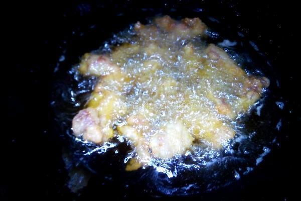 香炸小酥肉的做法图解11