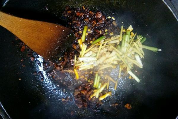 蔬菜香辣虾仁的做法图解7