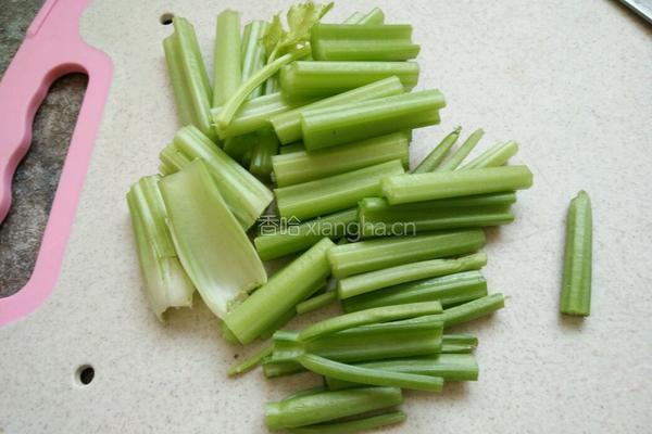 芹香干锅香辣虾的做法图解5
