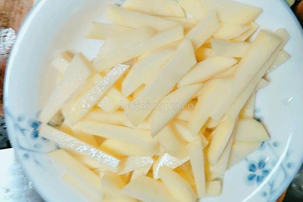 土豆烧茄子的做法图解3