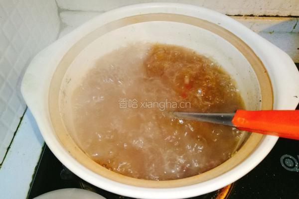 砂锅土豆粉的做法图解2