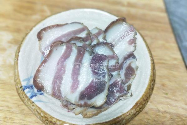 农家腊肉炒棒菜的做法图解3