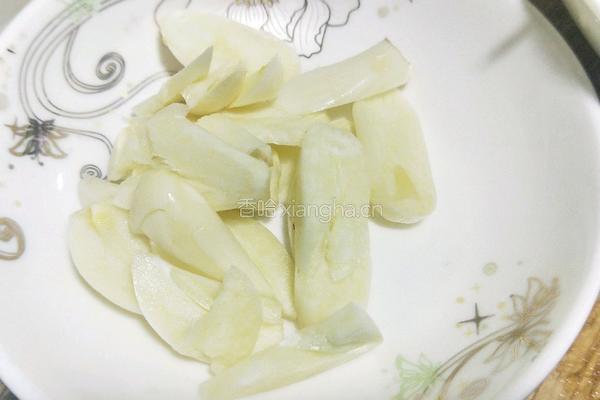 农家腊肉炒棒菜的做法图解7