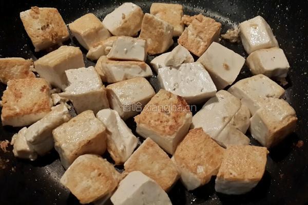 飞鱼子烧豆腐的做法图解4