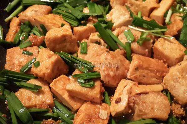 飞鱼子烧豆腐的做法图解8