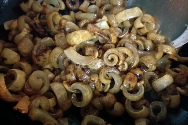 酸辣猪皮的做法图解6