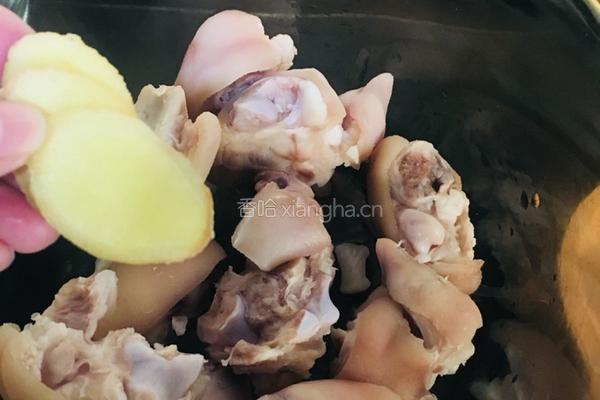 双椒炒猪蹄的做法图解10