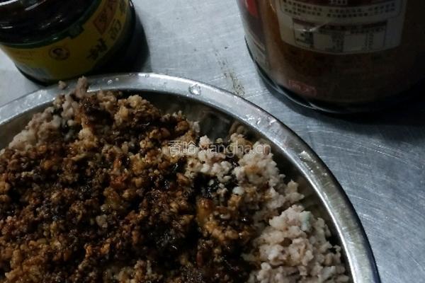 酱肉花卷的做法图解1
