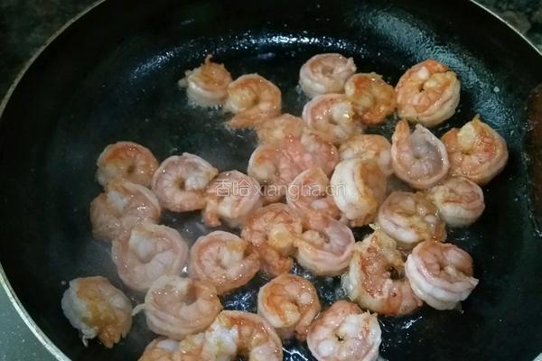 滑蛋虾仁饭的做法图解6