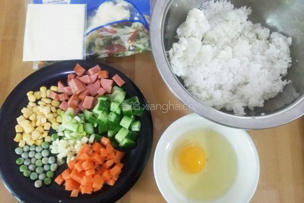 宝宝什锦焗饭的做法图解1