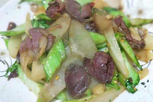 香肠炒棒菜 的做法图解11