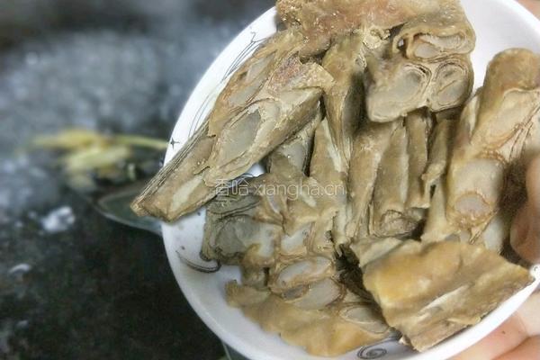 臭千张蘑菇汤 的做法图解8
