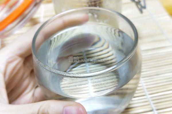 农家土蜂蜜水的做法图解1