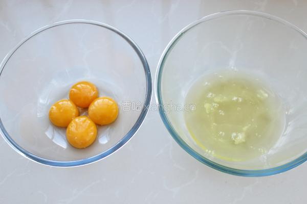 抹茶树桩蛋糕卷的做法图解8