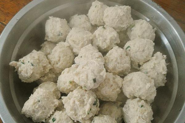 茄汁鸡肉丸的做法图解3